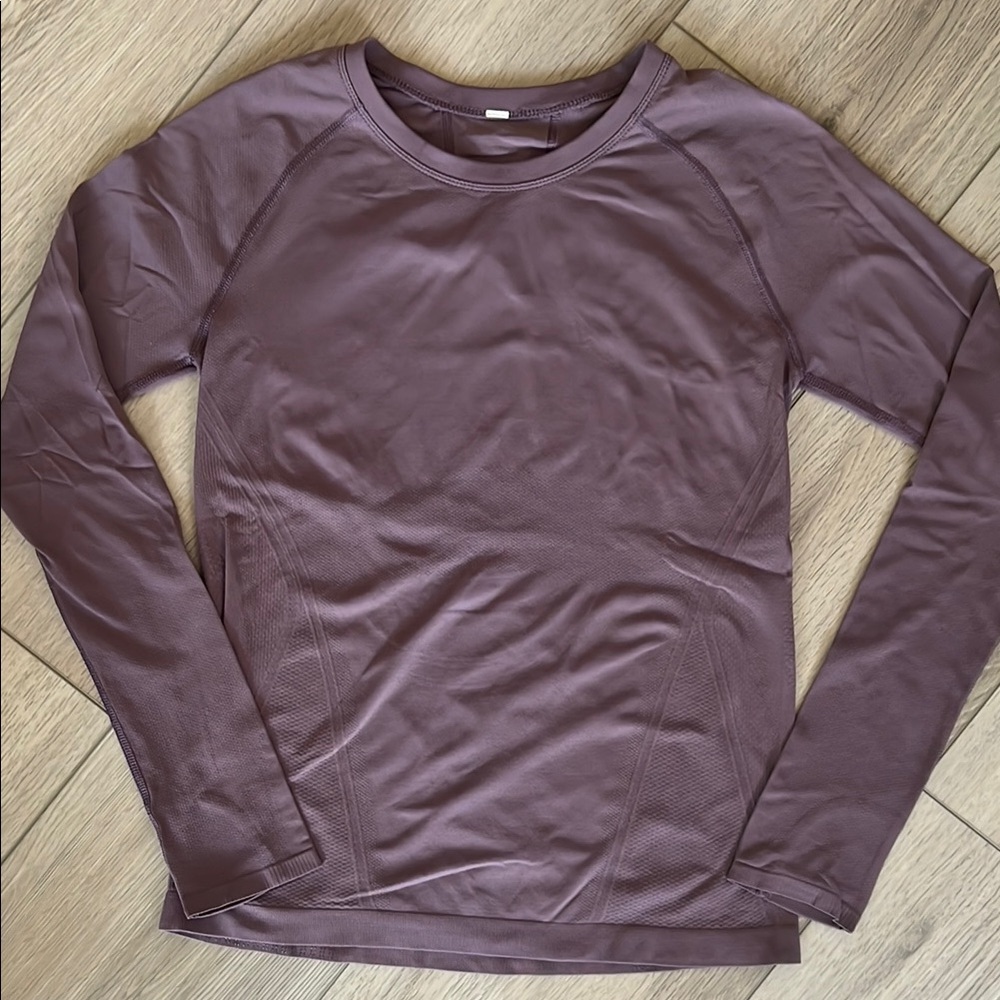 Athleta Women's Long Sleeve Top - Purple